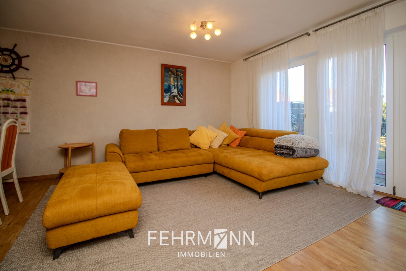 Wohn- und Esszimmer-04