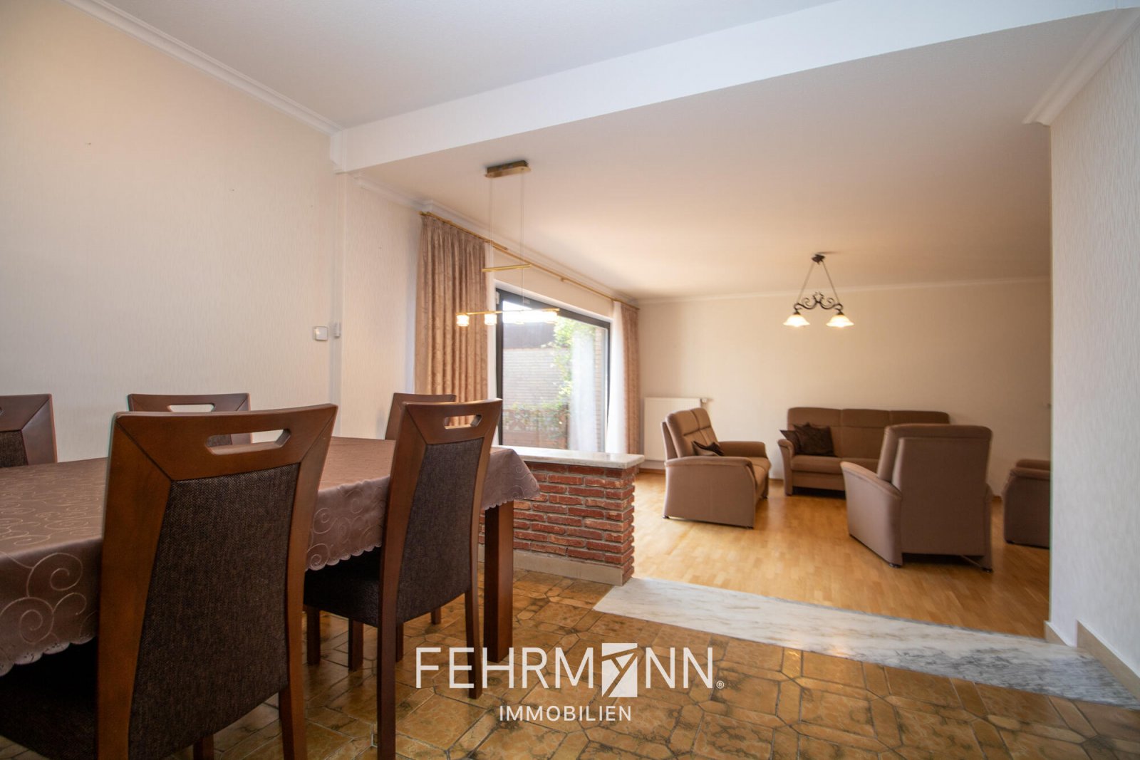 EG-Wohn- und Esszimmer