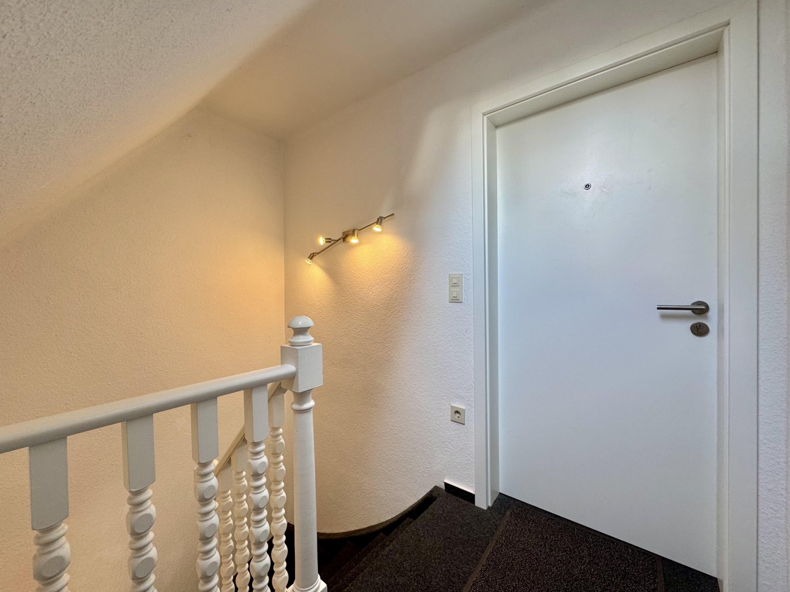 Eingangsbereich OG-Whg