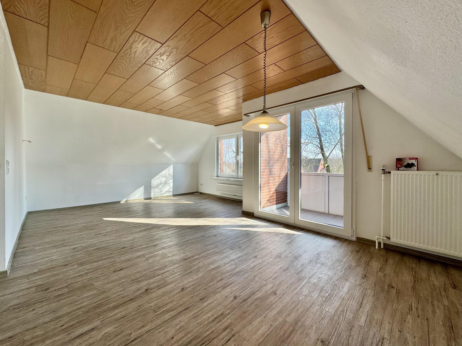 Wohn- und Esszimmer OG-Whg