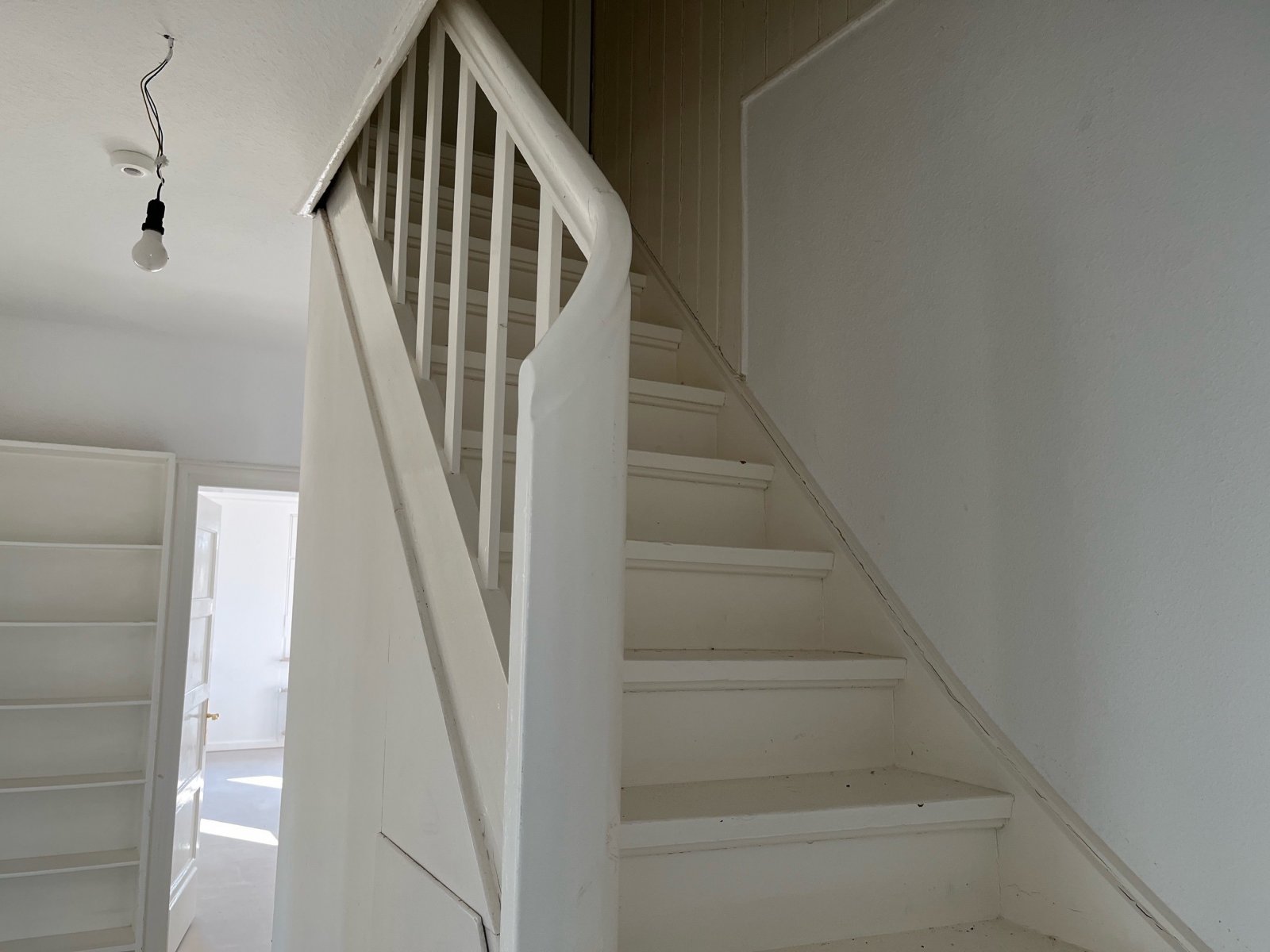 Treppe zum Dachgeschoss