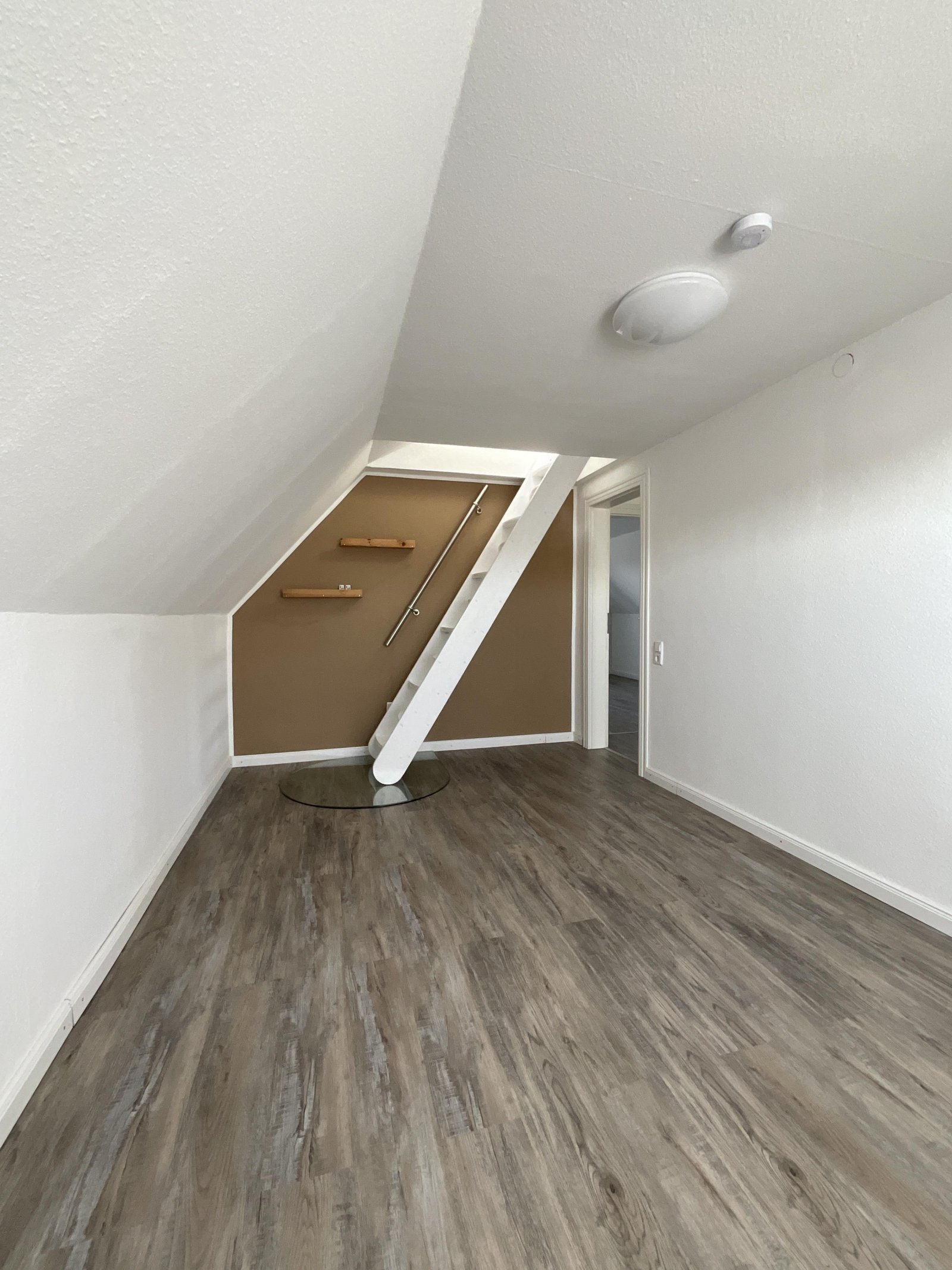 Treppe zum Spitzboden