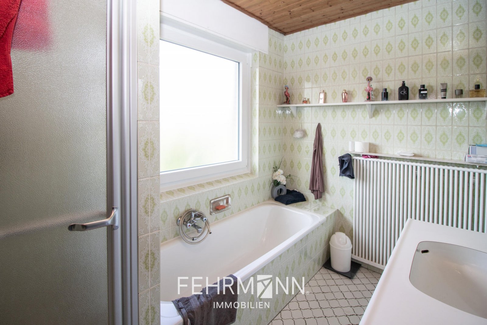 Erdgeschoss-Badezimmer