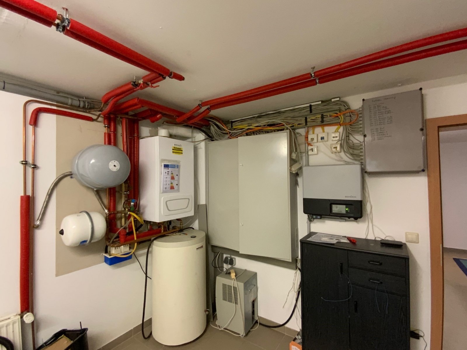 Keller - Technikraum/ Heizung