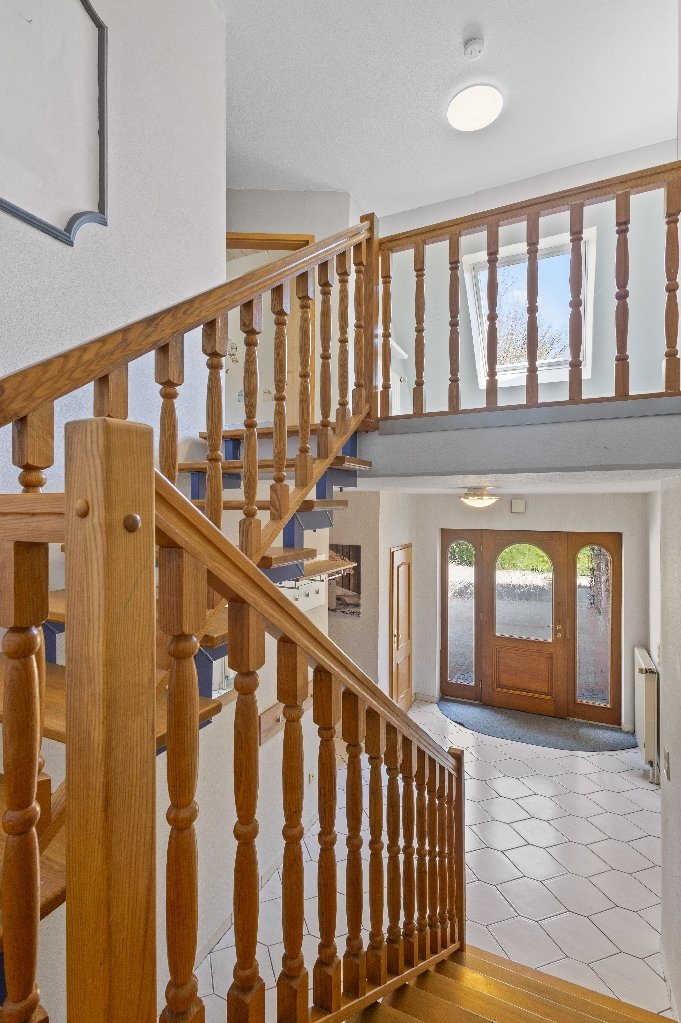 Treppe zum Dachgeschoss