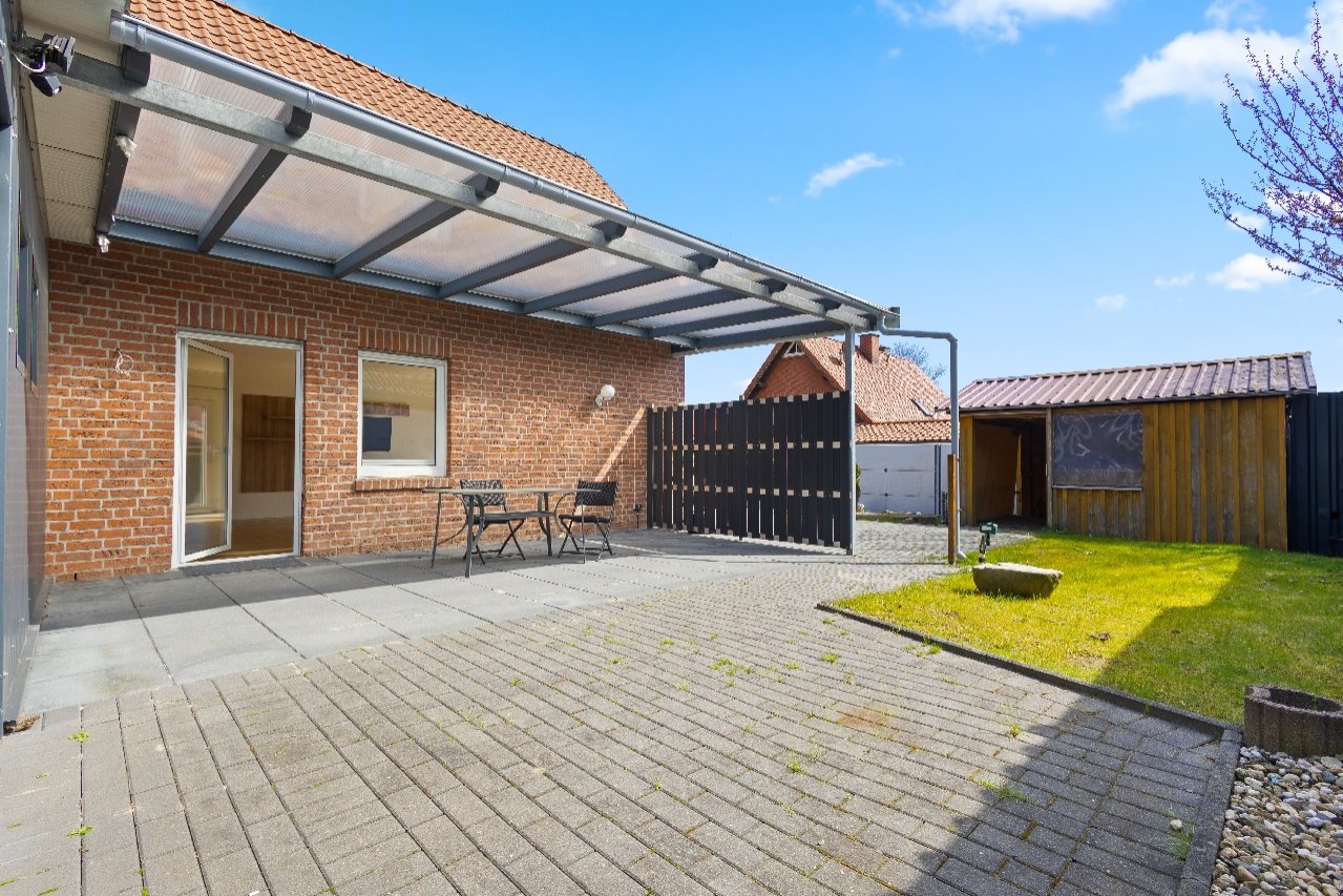 überdachte Terrasse