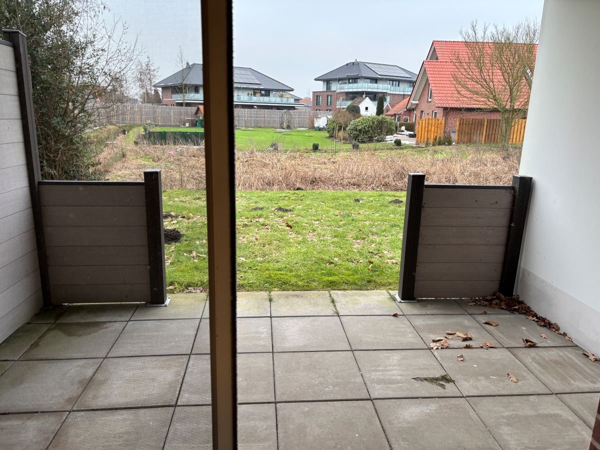 Terrasse mit Windschutz