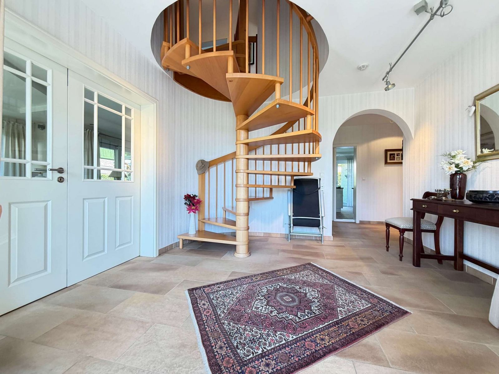 Formschöne Wendeltreppe