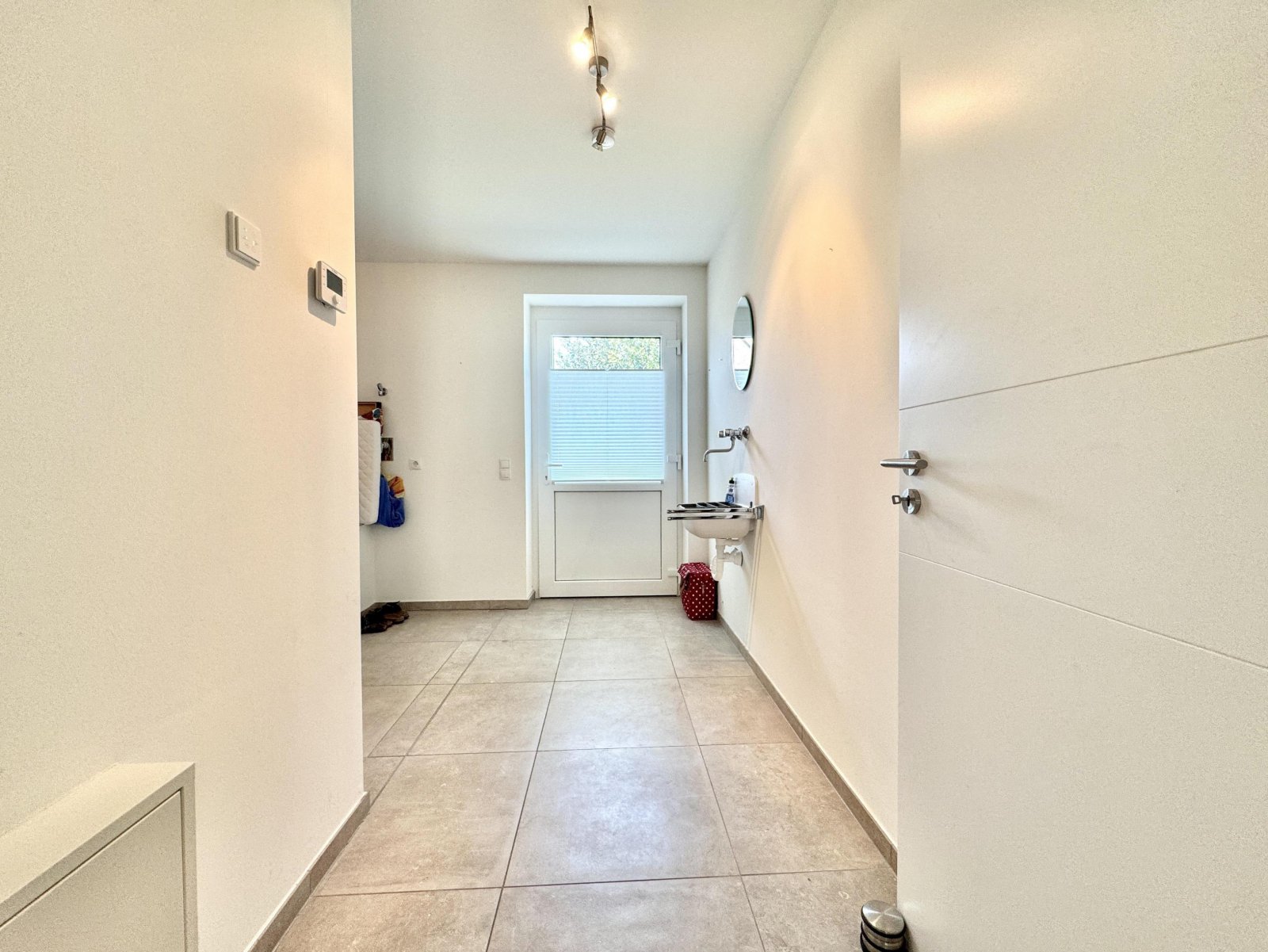 HWR mit Zugang zum Garten hinten