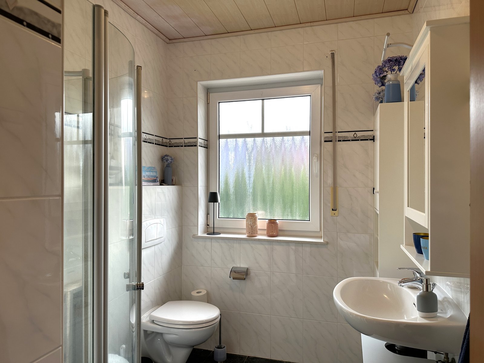 Gäste-WC 1 Gäste-WC 1