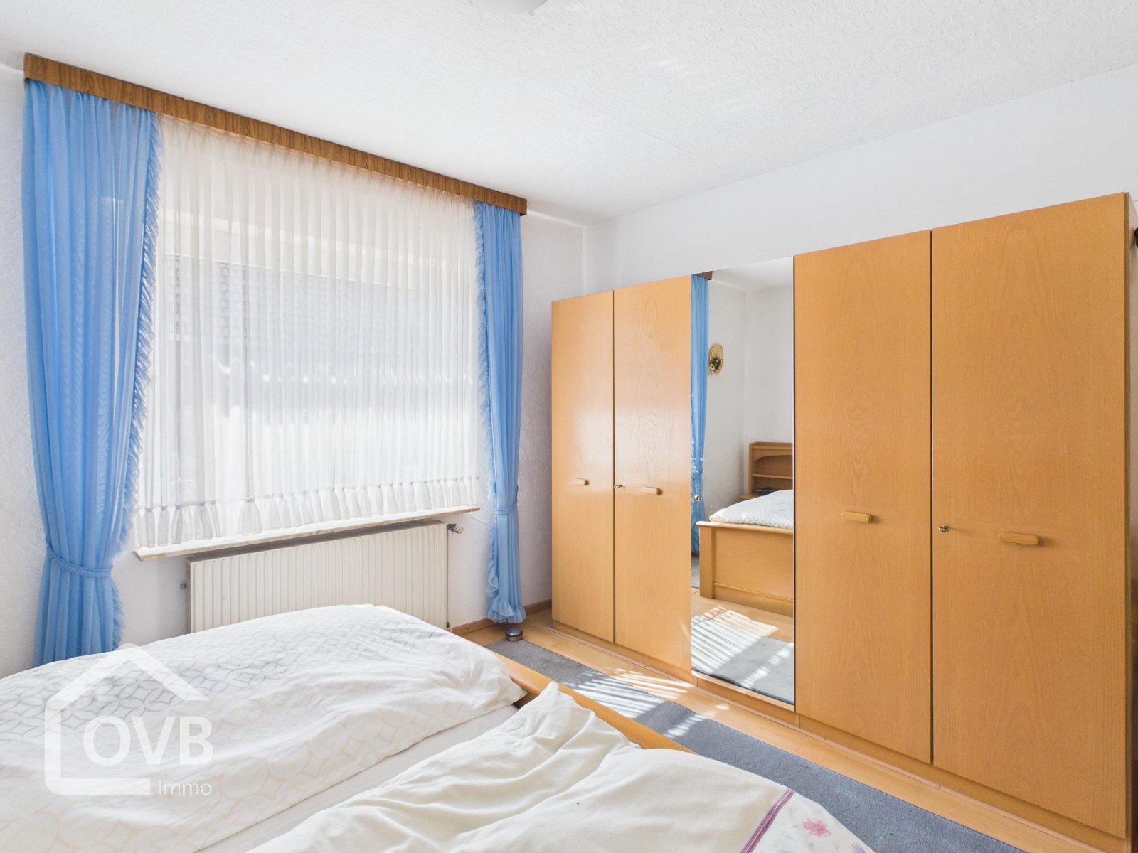Schlafzimmer 1