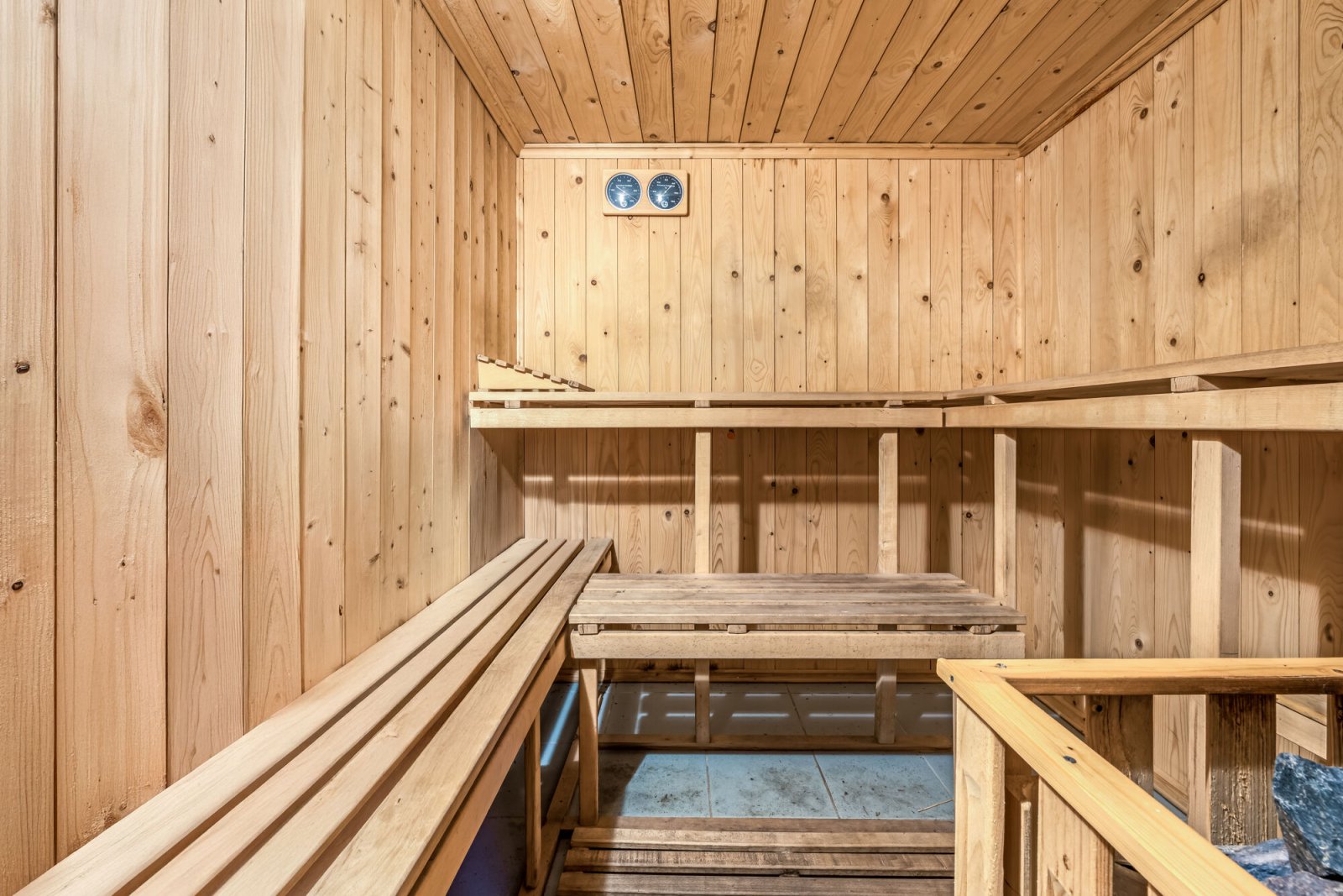Sauna Sauna