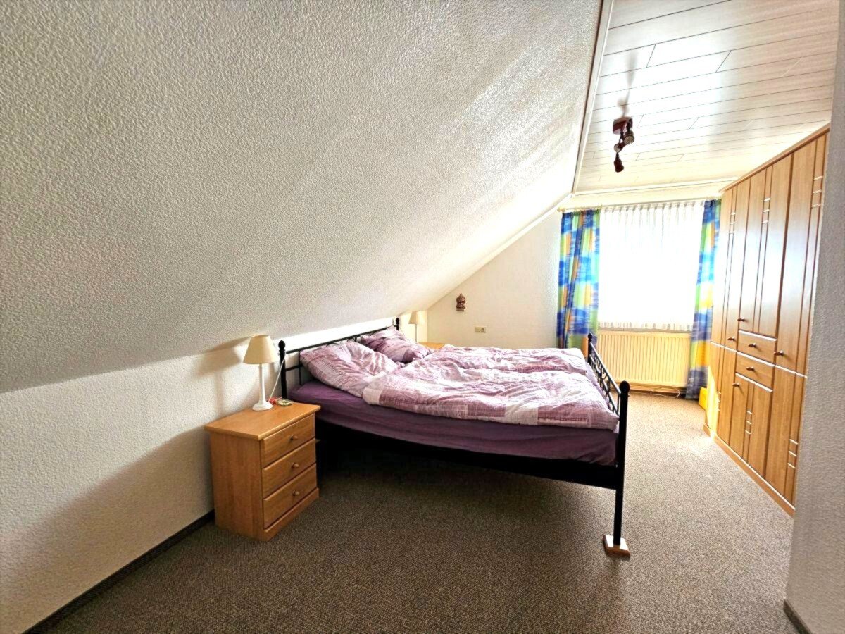 Schlafzimmer DG Schlafzimmer DG