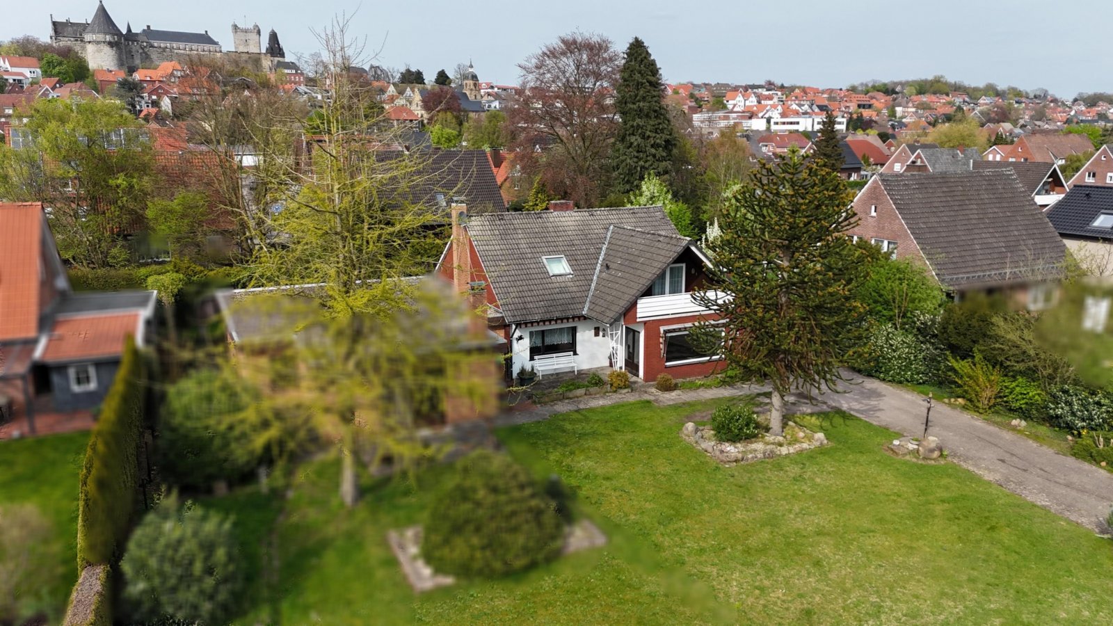 Außenaufnahme Außenaufnahme
