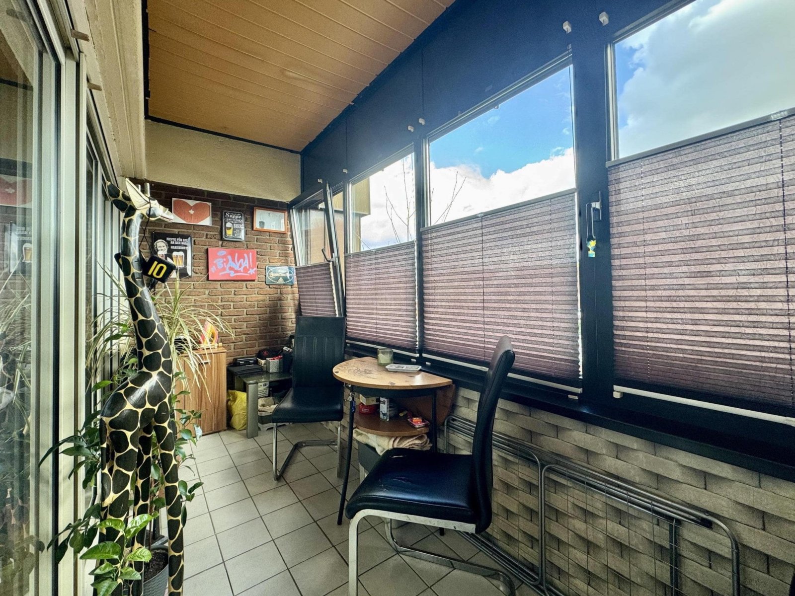 Loggia OG-rechts Loggia OG-rechts