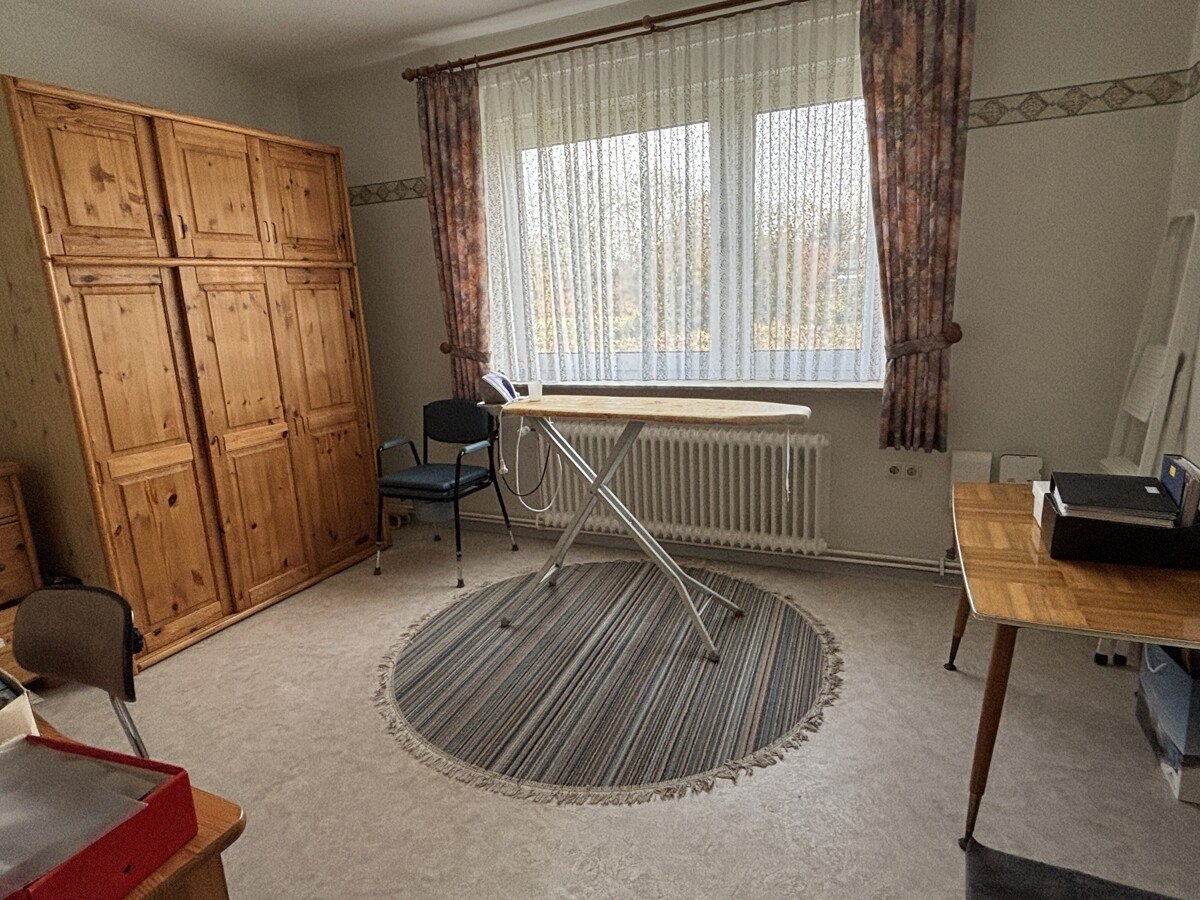 Büro / Gästezimmer im Erdgeschoss