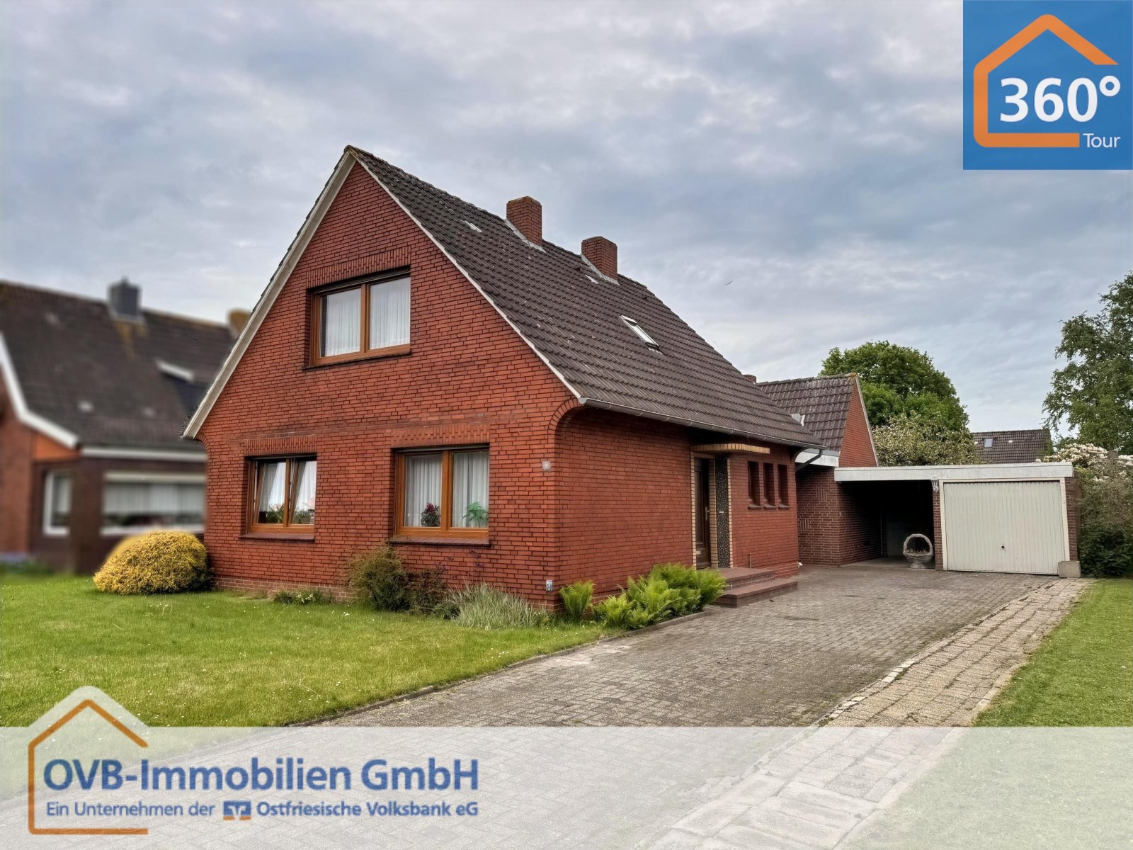 Jemgum: Einfamilienhaus mit großzügigem Grundstück und Garage 