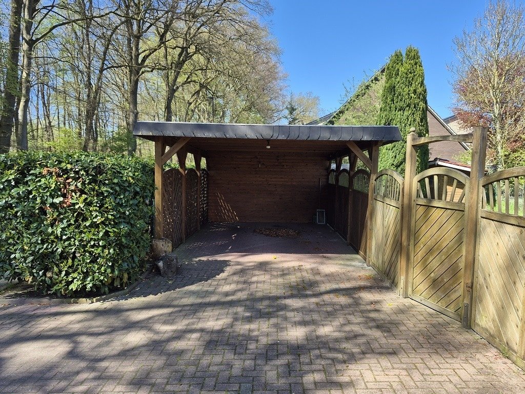 Carport Haus 1