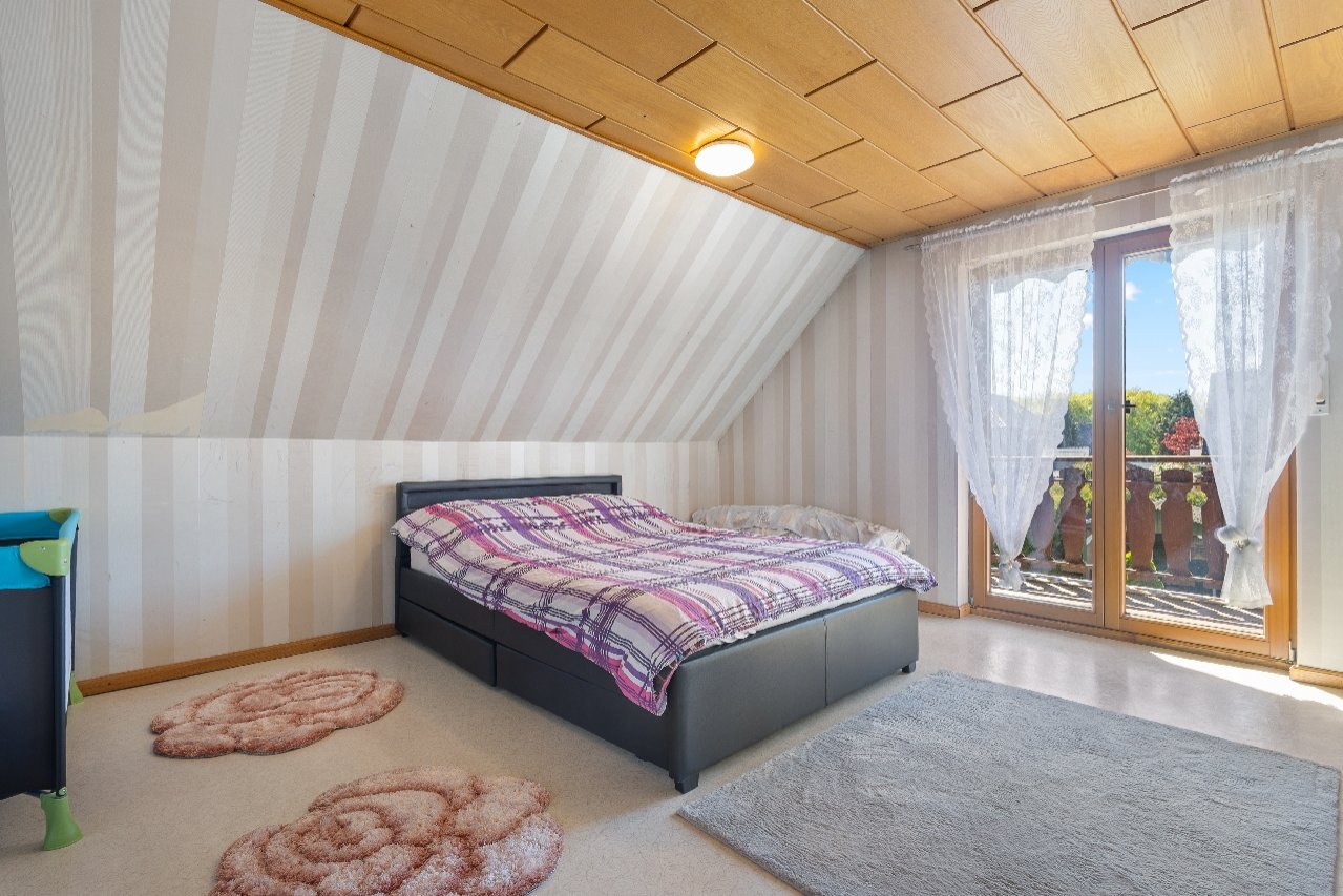 Schlafzimmer 1 Dachgeschoss Schlafzimmer 1 Dachgeschoss