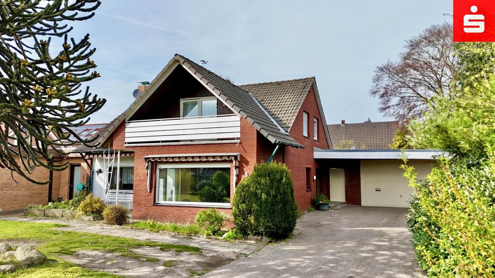 Bad Bentheim: Modernisierungsbedürftiges Einfamilienhaus mit Potenzial auf großzügigem Grundstück 