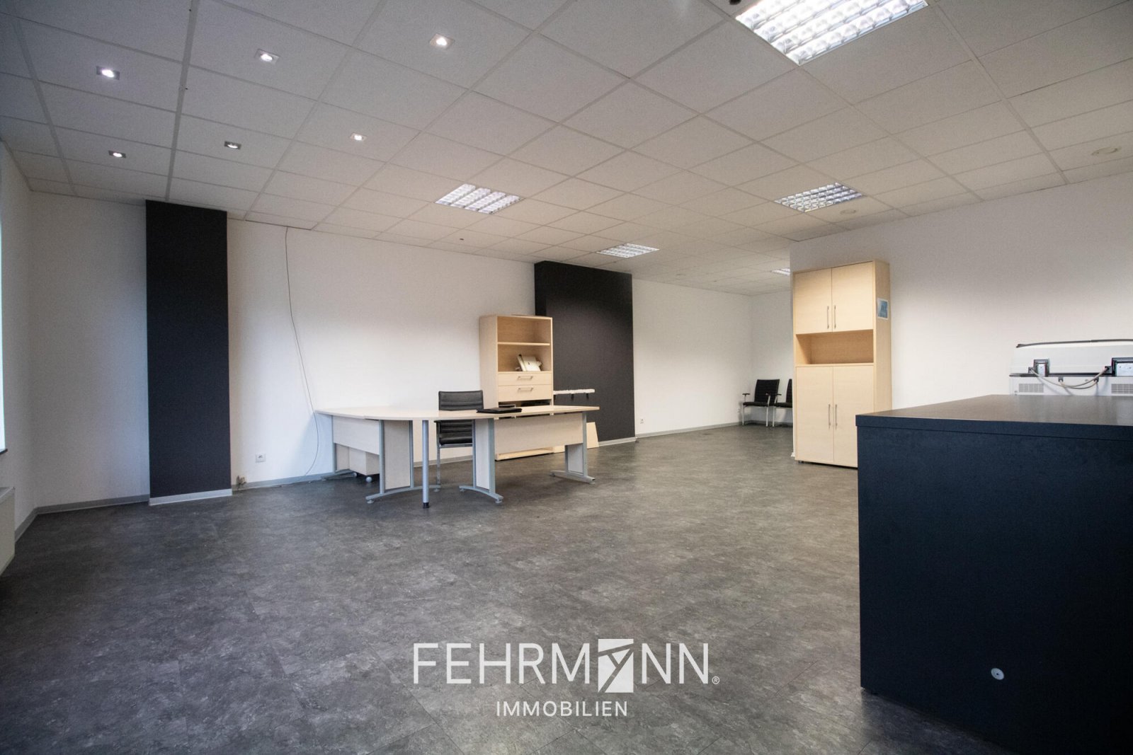 Büro-/ Verkaufsfläche Büro-/ Verkaufsfläche