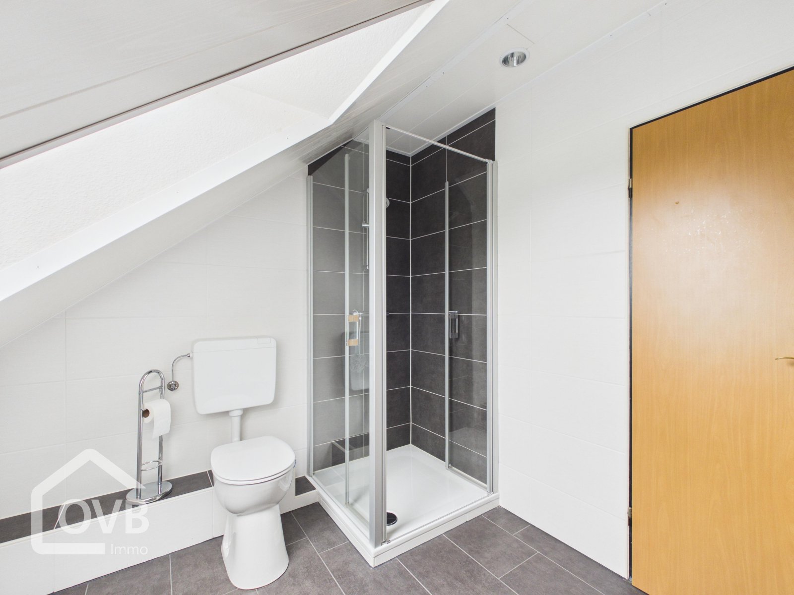 Badezimmer DG Badezimmer DG