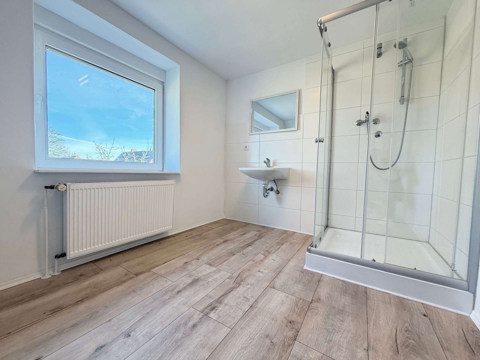 Duschbad OG 2025 renoviert Duschbad OG 2025 renoviert
