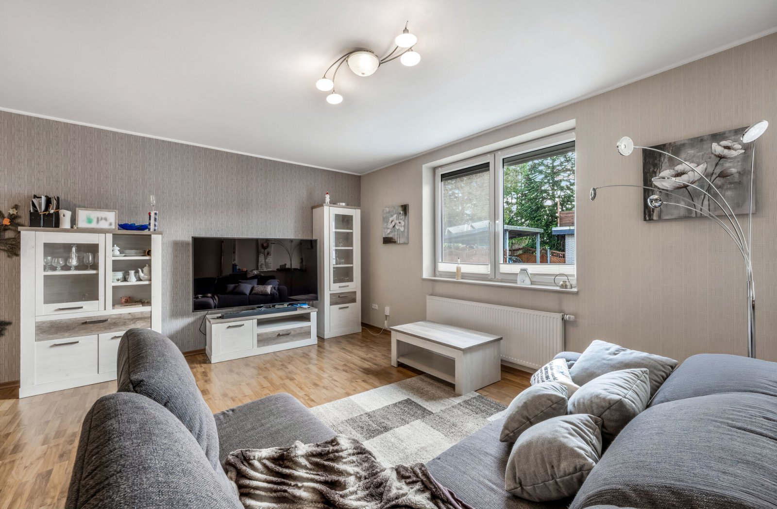 Wohnen/Essen/Kochen - Einliegerwohnung Wohnen/Essen/Kochen - Einliegerwohnung