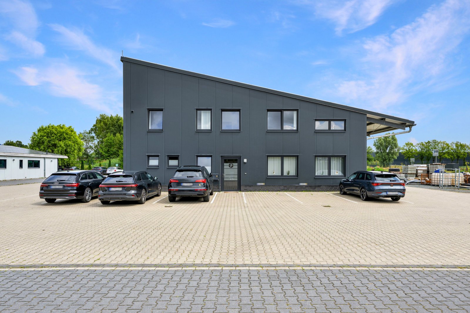 Halle 2