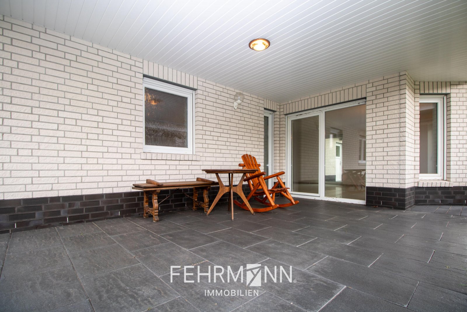 Überdachte Terrasse