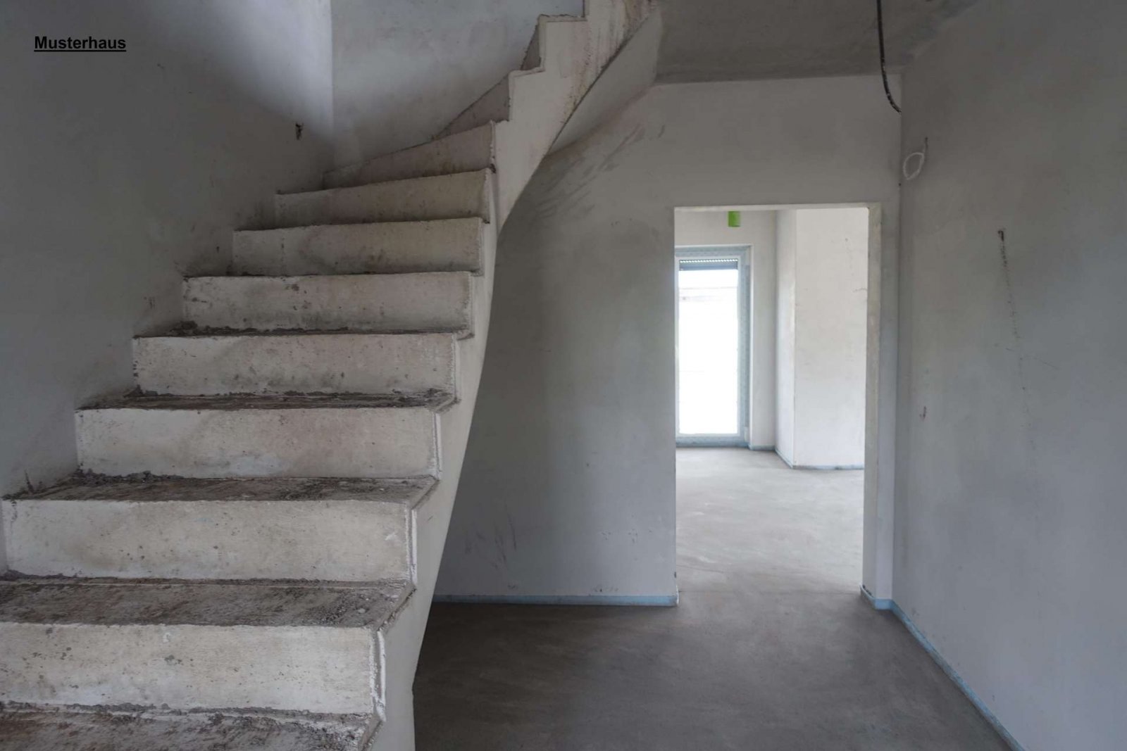 Treppenaufgang OG (Rohbau)