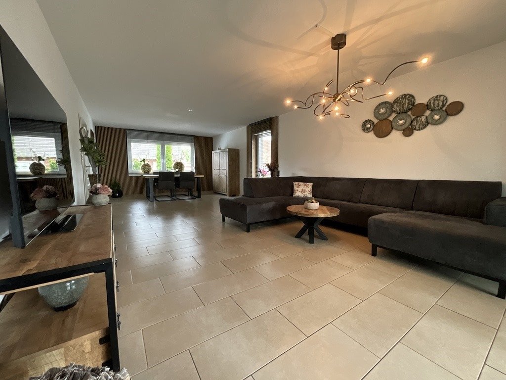 Wohn - und Esszimmer Wohn - und Esszimmer