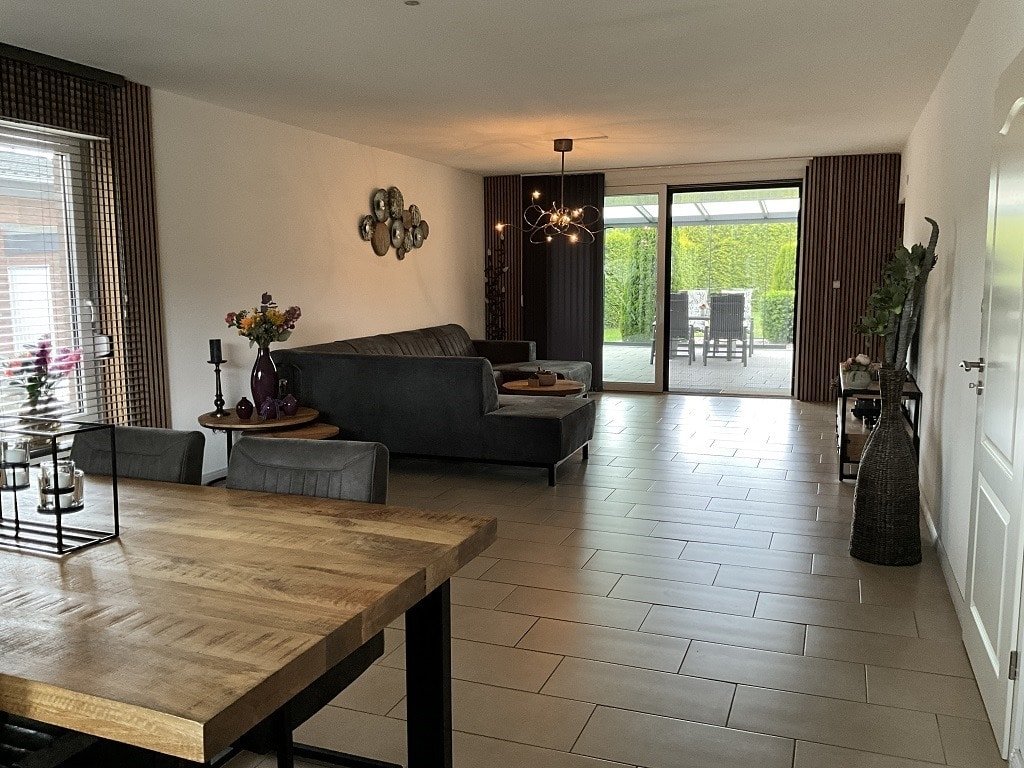 Wohn - und Esszimmer Wohn - und Esszimmer