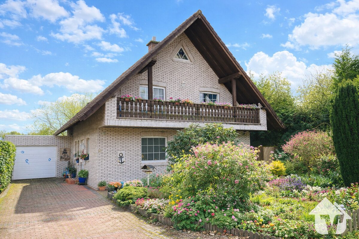 Holte: Hier beginnt Dein neues Kapitel – Haus mit Garten, Wintergarten & Balkon. 