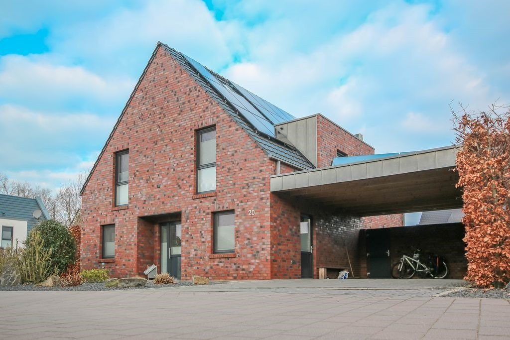 Straßenansicht