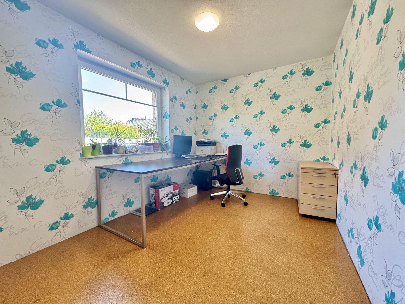 Büro Erdgeschoss