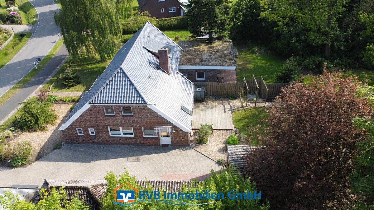 mit altem Baumbestand mit altem Baumbestand