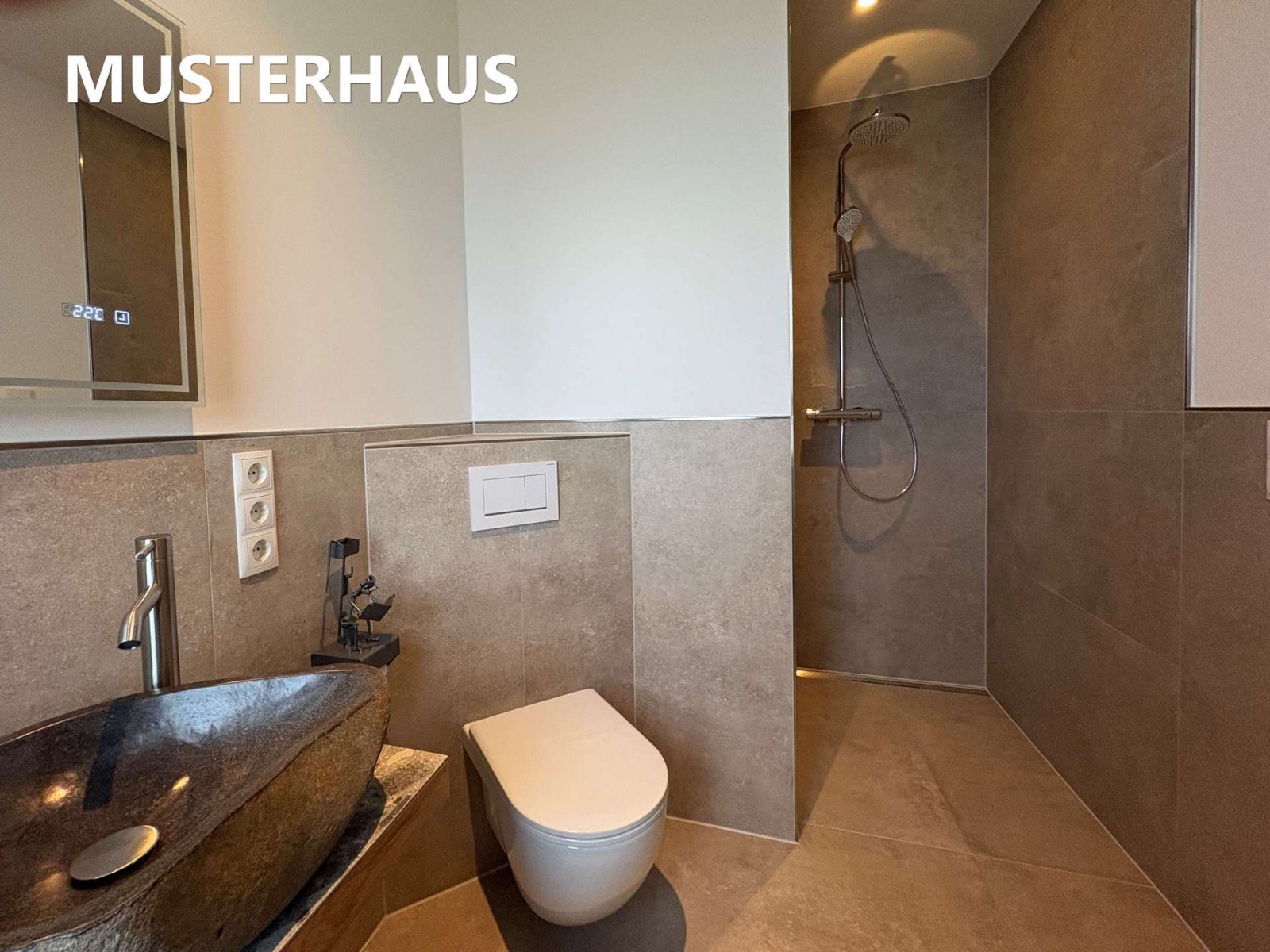 Duschbad Duschbad