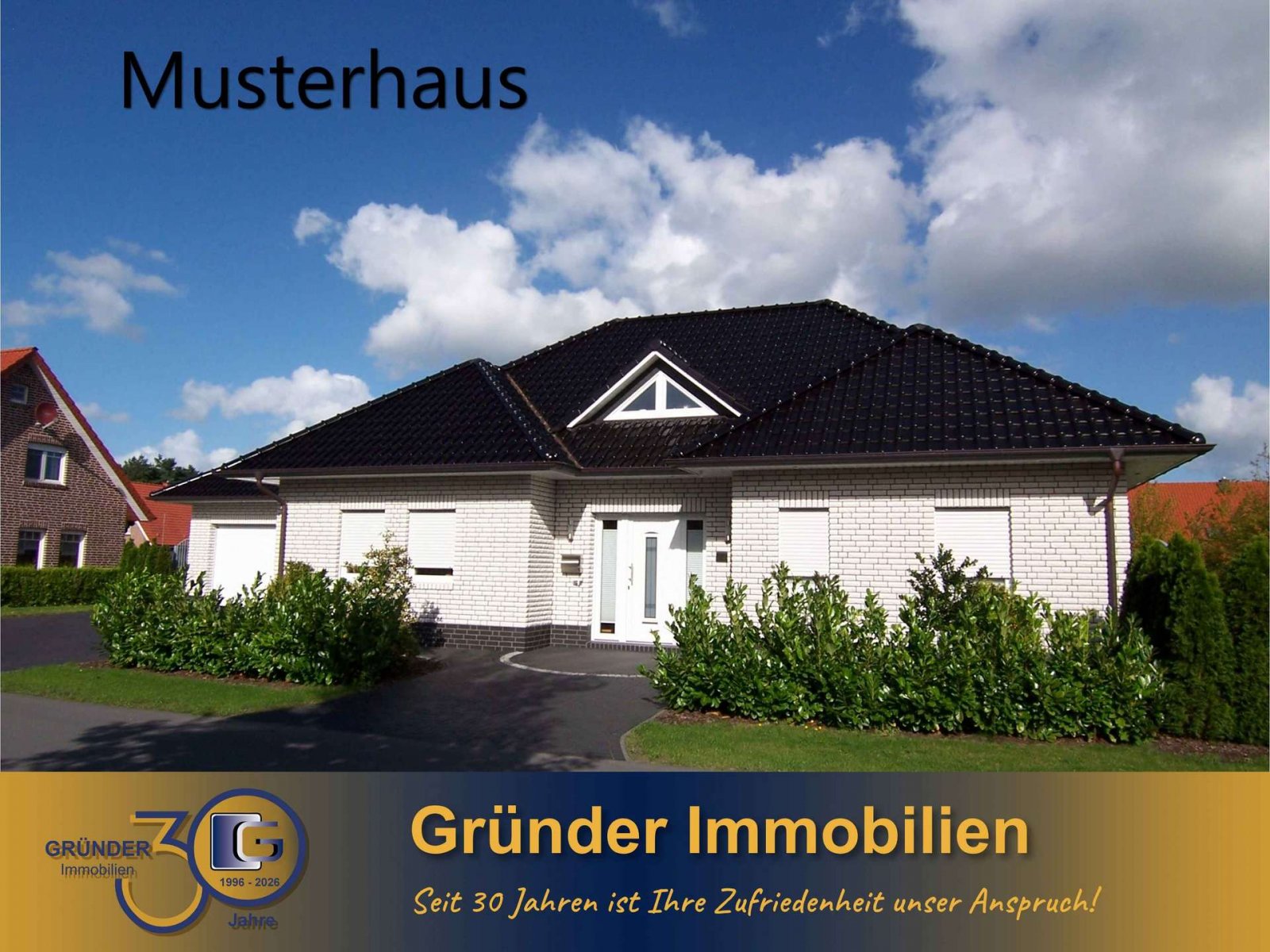 Exklusiver Walmdachbungalow Exklusiver Walmdachbungalow