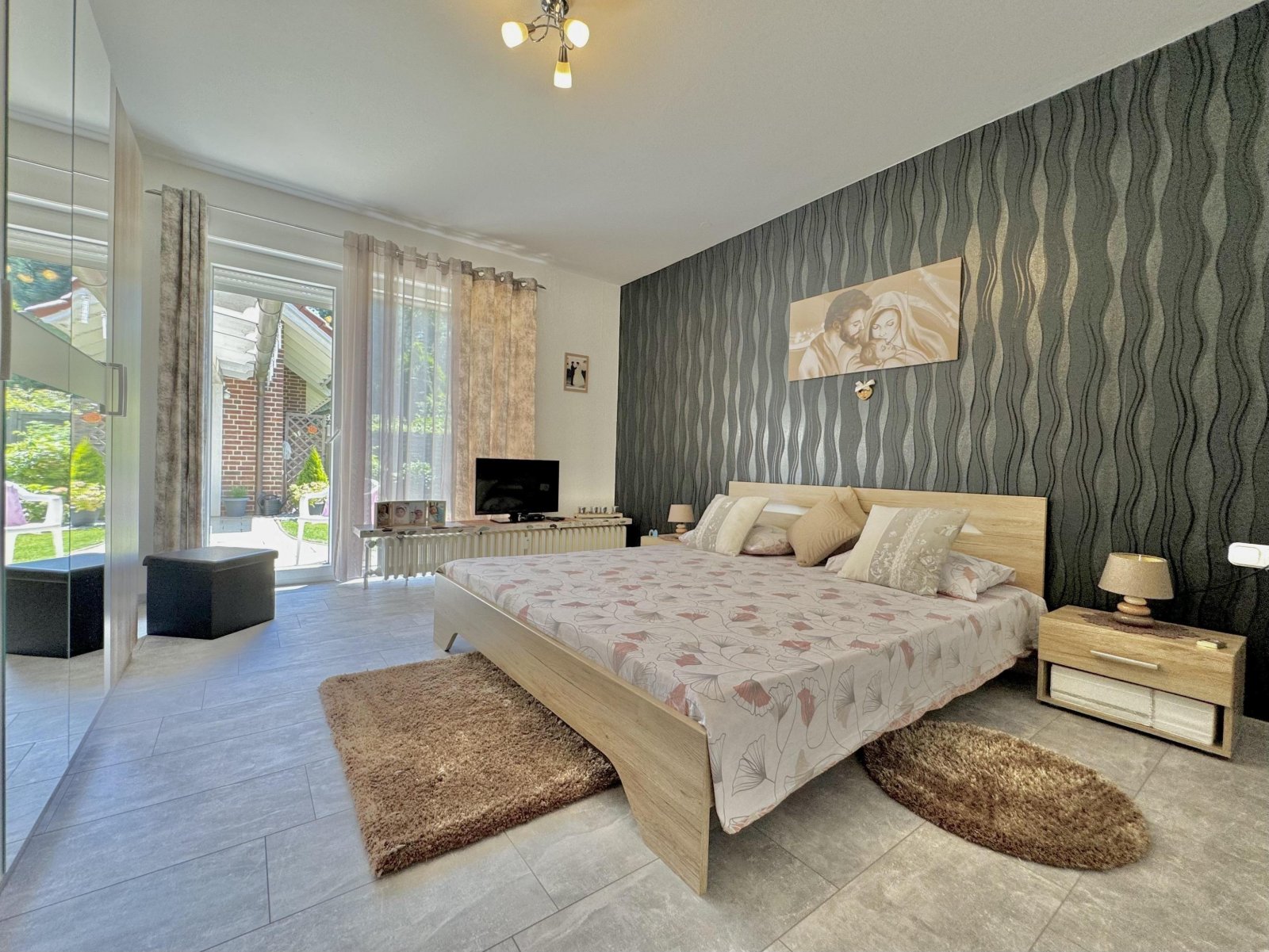 Whng. EG - Schlafzimmer 1 Whng. EG - Schlafzimmer 1