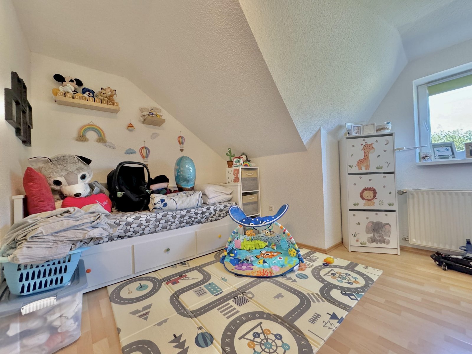 Whng. OG - Schlafzimmer 2 Whng. OG - Schlafzimmer 2