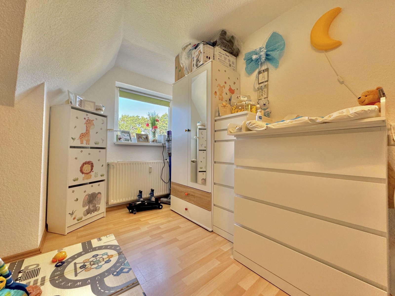 Whng. OG - Schlafzimmer 2 Whng. OG - Schlafzimmer 2