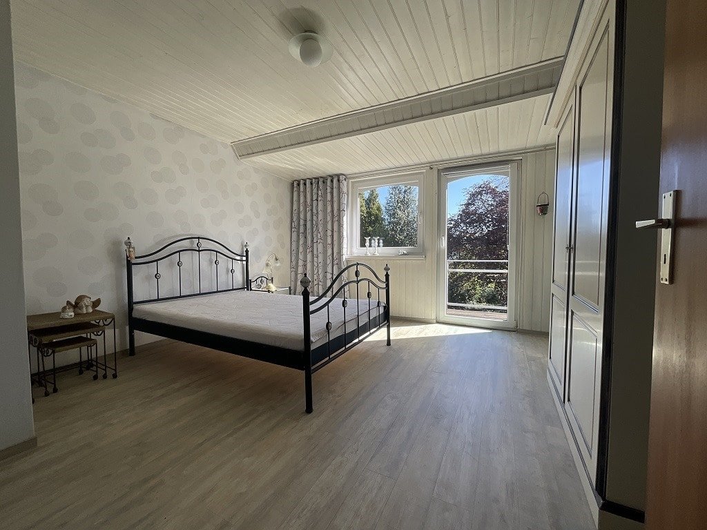 Schlafzimmer DG Schlafzimmer DG