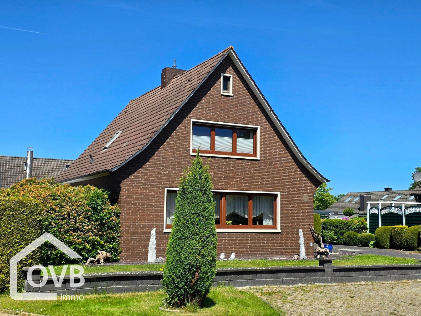 Außenaufnahme / Straßenansicht Außenaufnahme / Straßenansicht