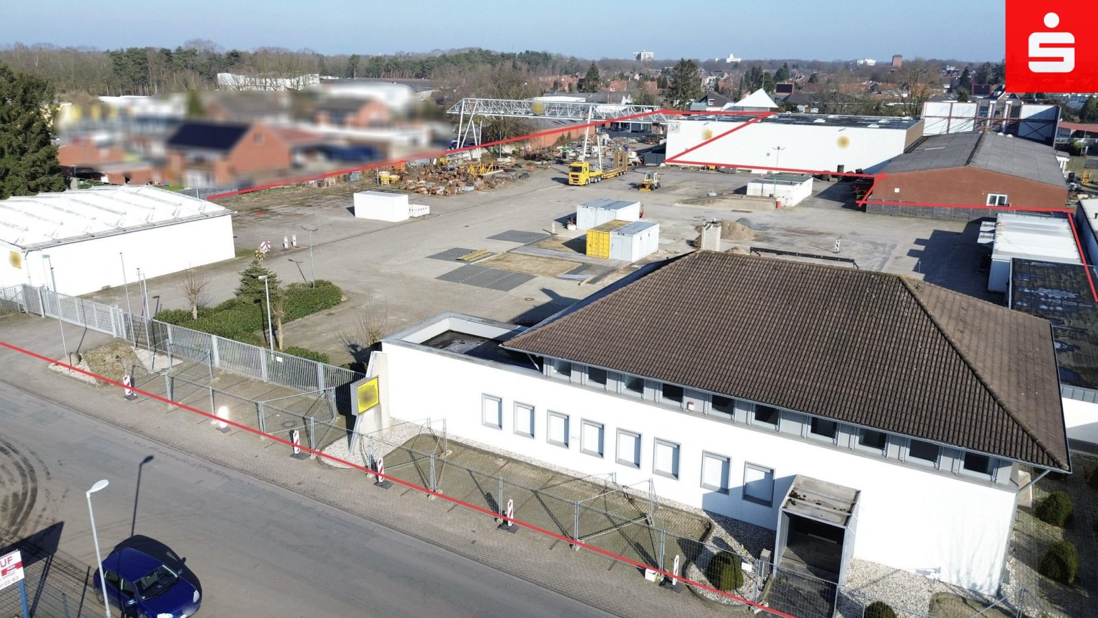Nordhorn: Attraktives Gewerbeobjekt mit Büro-Praxisgebäude, Freilufthalle und großzügiger Freifläche in guter Lage von Nordhorn 