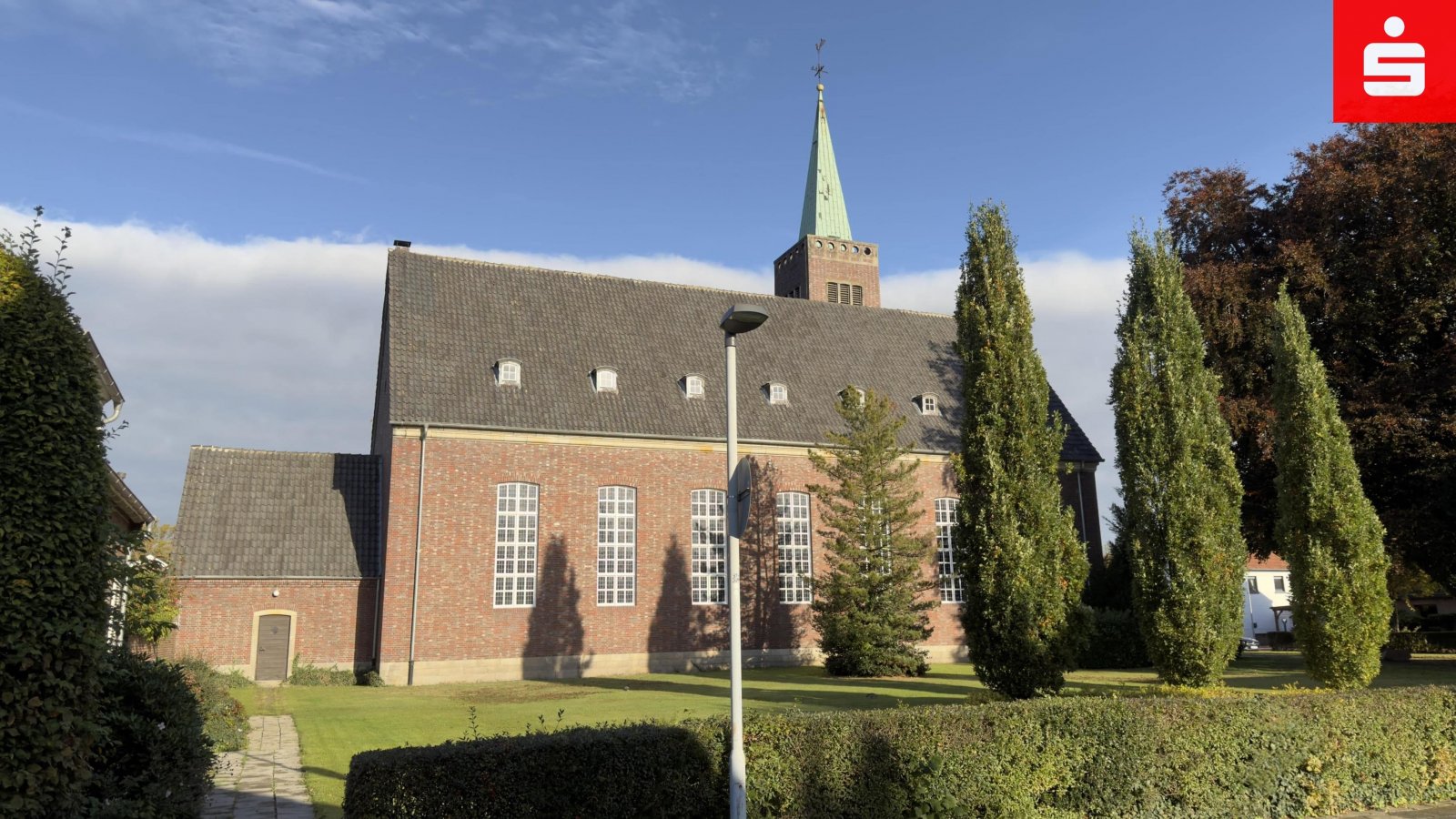 Nordhorn: Denkmal trifft Vision – einzigartige Kirche in Nordhorn mit vielfältigem Potenzial 