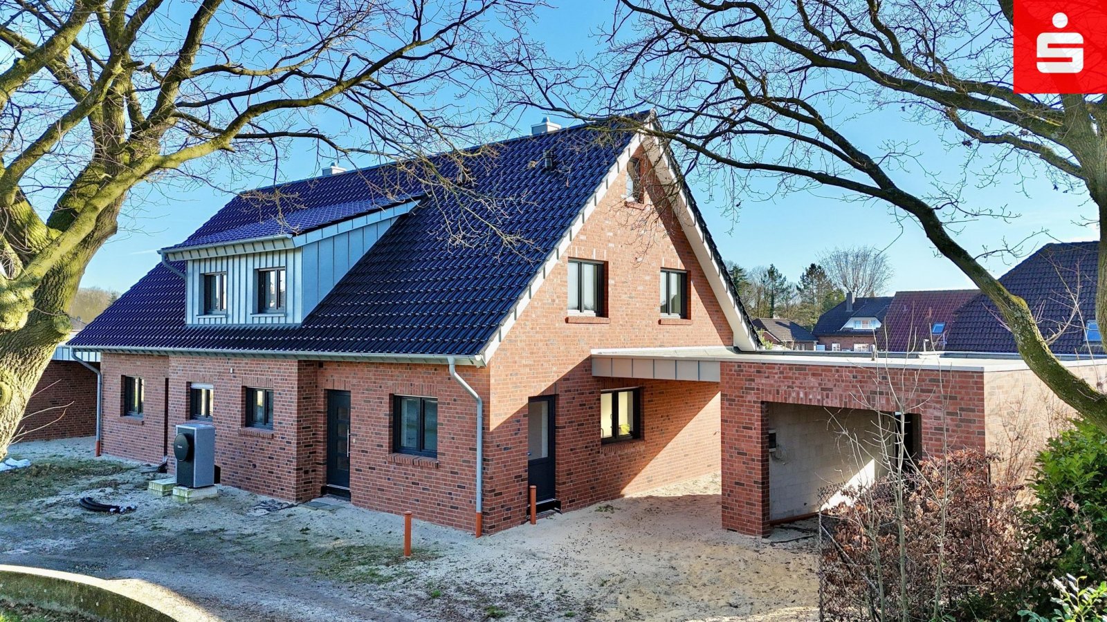 Bad Bentheim: Moderne Neubau-Doppelhaushälfte mit Garage in Bad Bentheim - Gildehaus 