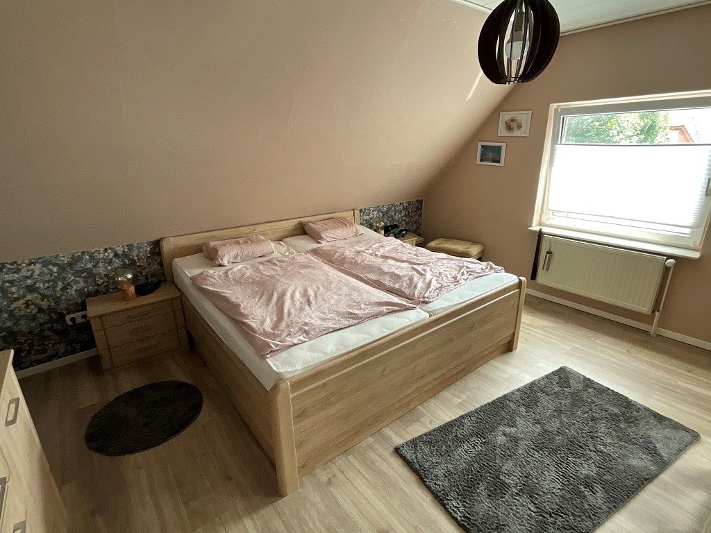 Elternschlafzimmer OG