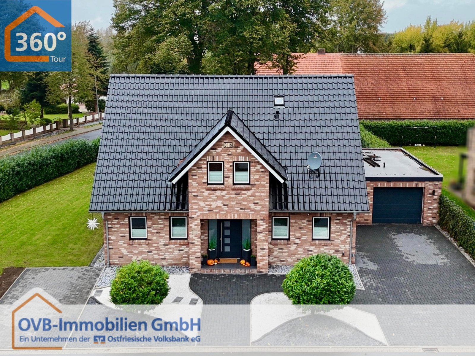 Holtland: Junges, top modernes Einfamilienhaus mit Garage und großzügigem Grundstück 