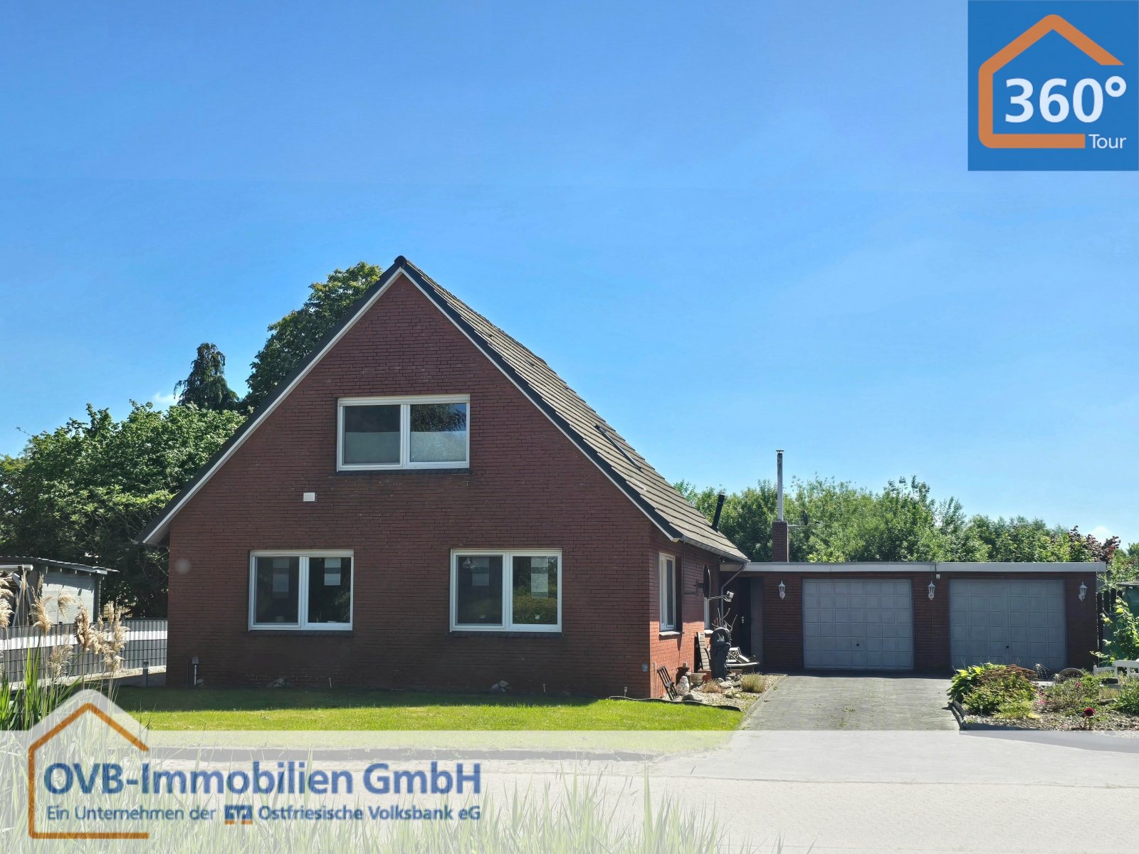 Neukamperfehn: Modernisiertes Wohnhaus mit Doppelgarage in Neuefehn 